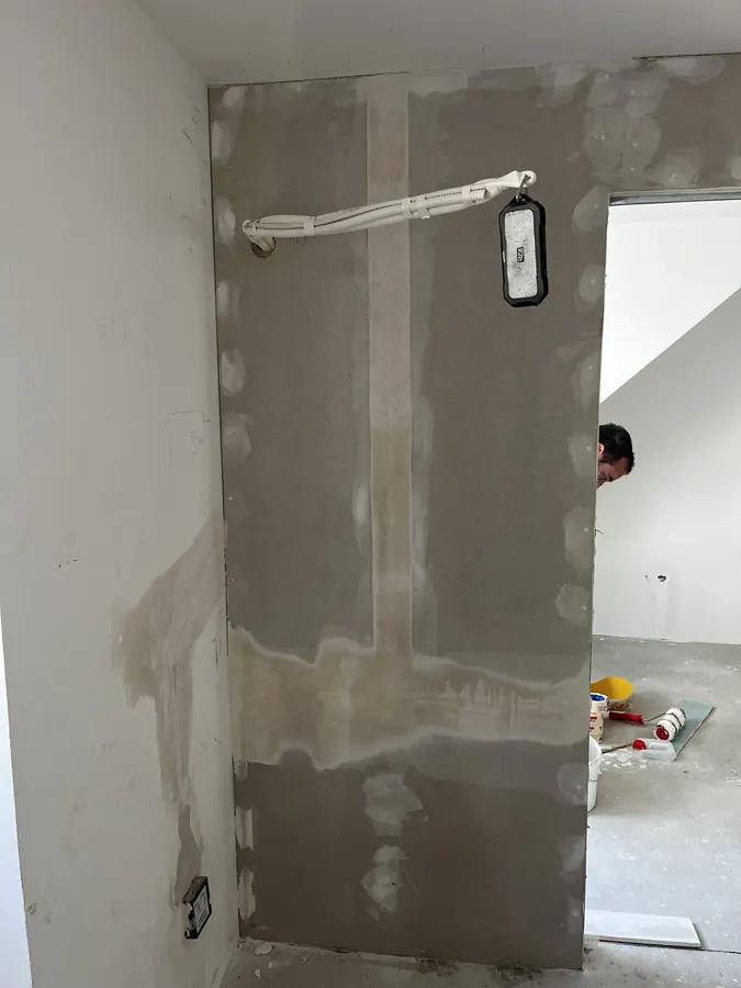 Lakás villamos korszerűsítése – Elektron Sopron, Baden, Ausztria